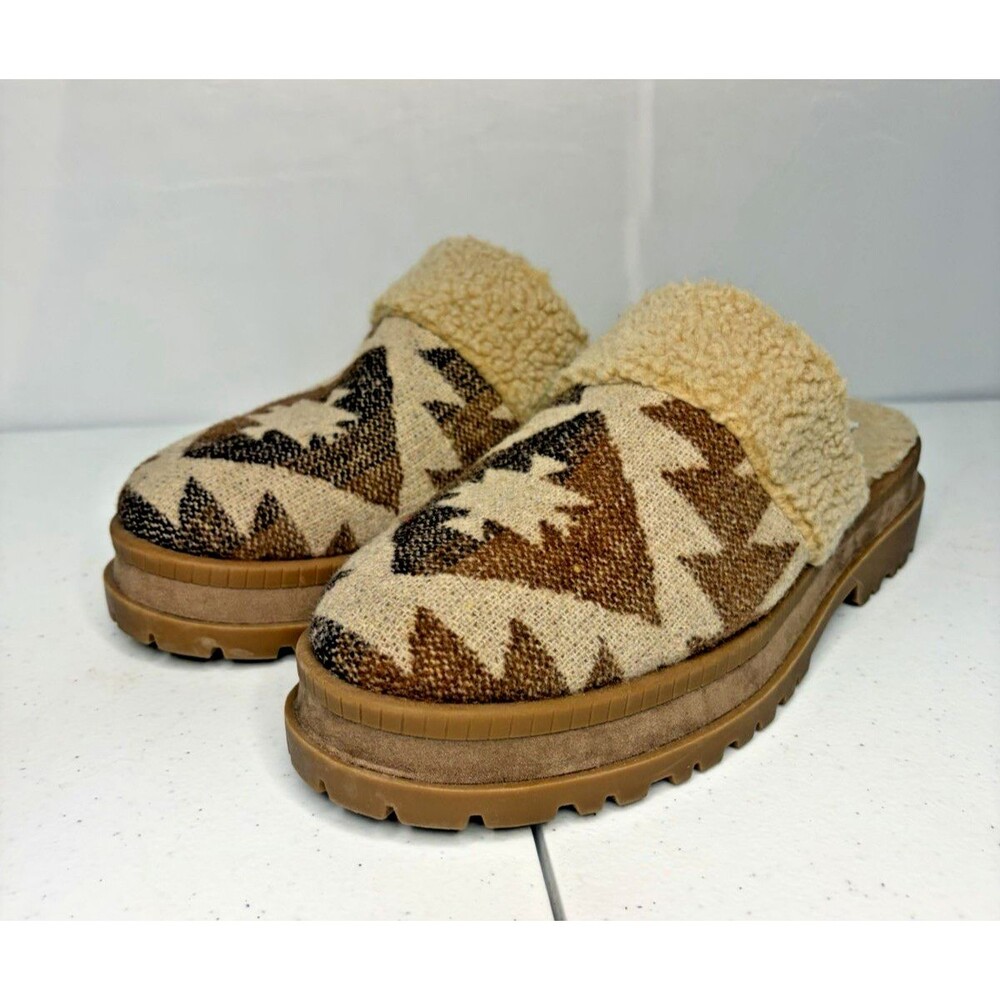 Jessica Simpson Aztec Platform Cozy Mules Shoes Women Size 11 M